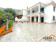 Case e ville in vendita di 420 m² in Località Bagnara