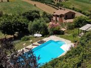 Case e ville in vendita di 420 m² in Strada Comunale...