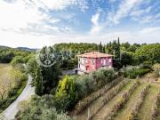 Case e ville in vendita di 420 m² in Strada Statale146