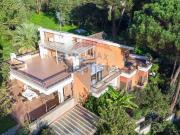 Case e ville in vendita di 420 m² in Via Appia Nuova, 9