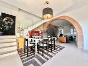 Case e ville in vendita di 420 m² in Via delle Croci