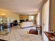 Case e ville in vendita di 420 m² in Via Fiume Montone...