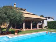 Case e ville in vendita di 420 m² in Via Urbano del Drago