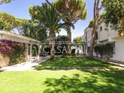 Case e ville in vendita di 425 m² in Via Giulianova, 3