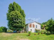 Case e ville in vendita di 426 m² in Via per Camaiore, 5676