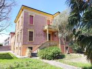 Case e ville in vendita di 430 m²