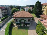 Case e ville in vendita di 430 m² in Via XXV Aprile