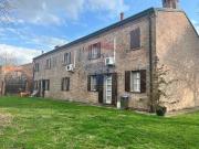 Case e ville in vendita di 432 m² in Via Acquedotto, 5