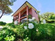 Case e ville in vendita di 435 m² in Via Quintino Sella, 63