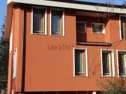 Case e ville in vendita di 438 m²