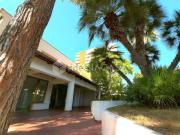 Case e ville in vendita di 439 m² in Via Leopardi