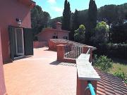 Case e ville in vendita di 440 m² in Via Andrea Aradas, 15