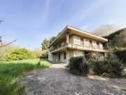 Case e ville in vendita di 440 m² in Via per Cantù, 3