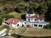 Case e ville in vendita di 443 m² in Via Paolo Carcano