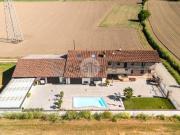 Case e ville in vendita di 445 m² in Località Motta...