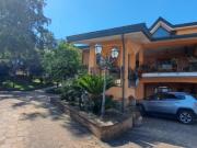 Case e ville in vendita di 448 m² in Via Celleta