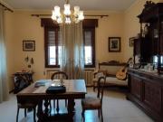 Case e ville in vendita di 448 m² in Via Cordella