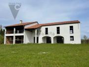 Case e ville in vendita di 450 m²