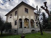 Case e ville in vendita di 450 m²