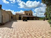 Case e ville in vendita di 450 m² in Contrada Bosco...