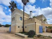 Case e ville in vendita di 450 m² in Contrada Santo Scalone