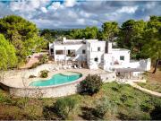 Case e ville in vendita di 450 m² in Corso Messapia, 37