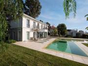 Case e ville in vendita di 450 m² in Corso Trento Trieste