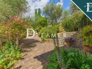 Case e ville in vendita di 450 m² in Via Colli di...