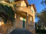 Case e ville in vendita di 450 m² in Via dell&apos  Edera, 1