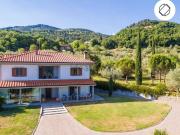 Case e ville in vendita di 450 m² in Via di Cantagallo, 264