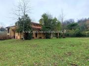 Case e ville in vendita di 450 m² in Via di Cantagallo, 343