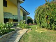 Case e ville in vendita di 450 m² in Via Falcone...