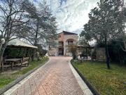 Case e ville in vendita di 450 m² in Via Giuseppe Verdi