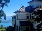 Case e ville in vendita di 450 m² in Via Imperatore