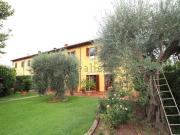 Case e ville in vendita di 450 m² in Via Lenin, 126