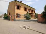 Case e ville in vendita di 450 m² in Via Martiri della...