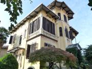 Case e ville in vendita di 450 m² in Via Martiri della...