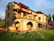 Case e ville in vendita di 450 m² in Via Sisto Longa