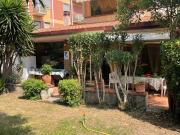 Case e ville in vendita di 450 m² in Viale della Pineta, 14