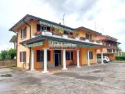 Case e ville in vendita di 452 m² in Via Cavaliere...