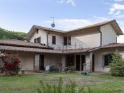 Case e ville in vendita di 455 m²