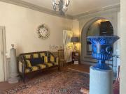 Case e ville in vendita di 455 m² in Via di Colle Ramole, 1