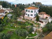 Case e ville in vendita di 455 m² in Via Grazie, 6