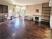 Case e ville in vendita di 459 m² in Viale Stelvio, 26