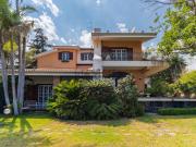 Case e ville in vendita di 462 m² in Via Vampolieri, 58