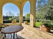 Case e ville in vendita di 464 m² in Traversa V Via...