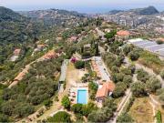 Case e ville in vendita di 470 m² in Via degli Inglesi, 160