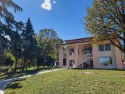 Case e ville in vendita di 470 m² in Via L. Galvani, 73