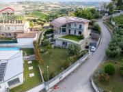 Case e ville in vendita di 475 m² in Via Tassenara, 1