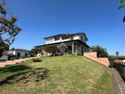 Case e ville in vendita di 475 m² in Via XXV Aprile, 14